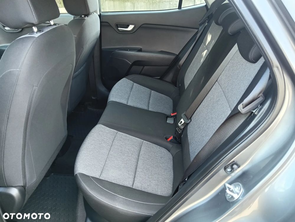 Kia Stonic 1.2 M - 22