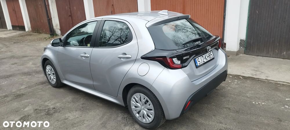 Toyota Yaris 1.5 Comfort - 6