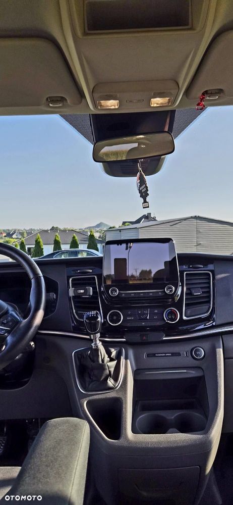 Ford Tourneo Custom - 6