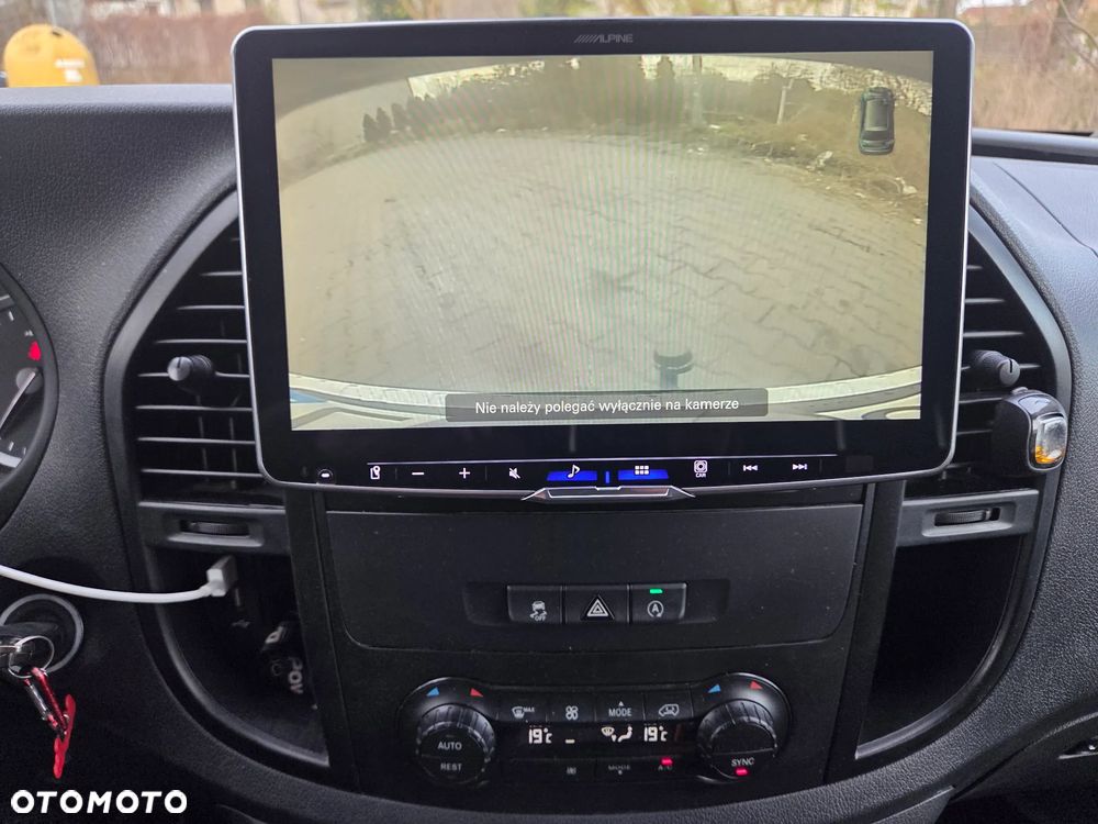Mercedes-Benz Vito - 11