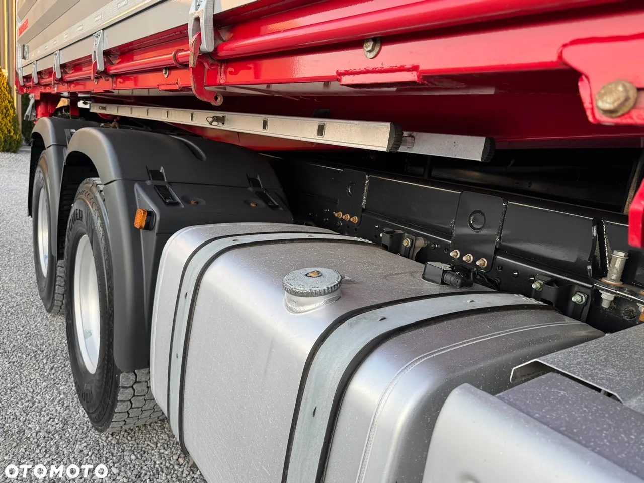 MAN TGX 26.500 / 6X4 / SCHWARZMULLER 3-STRONNY / Z NIEMIEC - 15