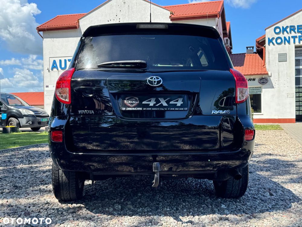 Toyota RAV4 - 14