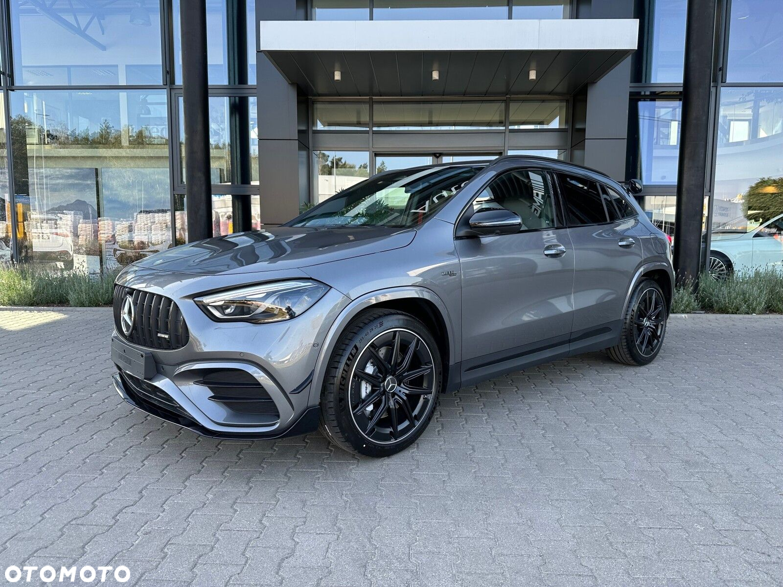 Mercedes-Benz GLA AMG 35 4-Matic - 2