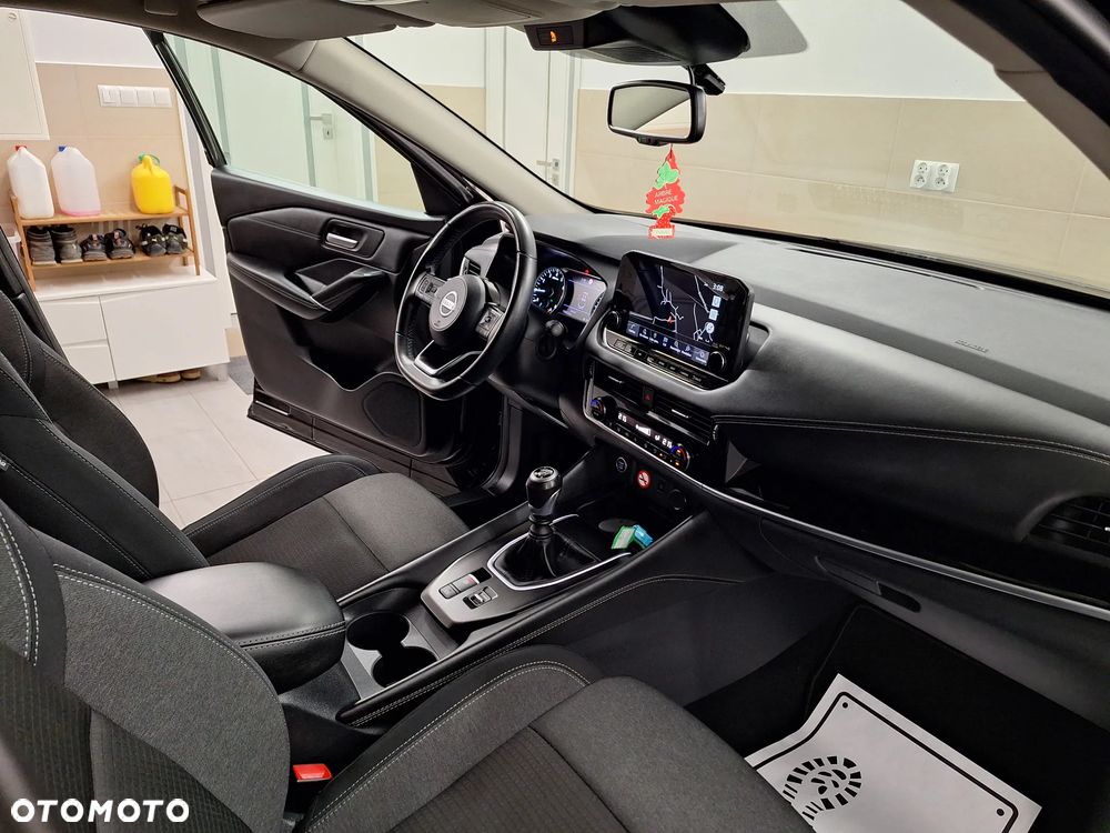 Nissan Qashqai 1.3 DIG-T MHEV N-Connecta - 28