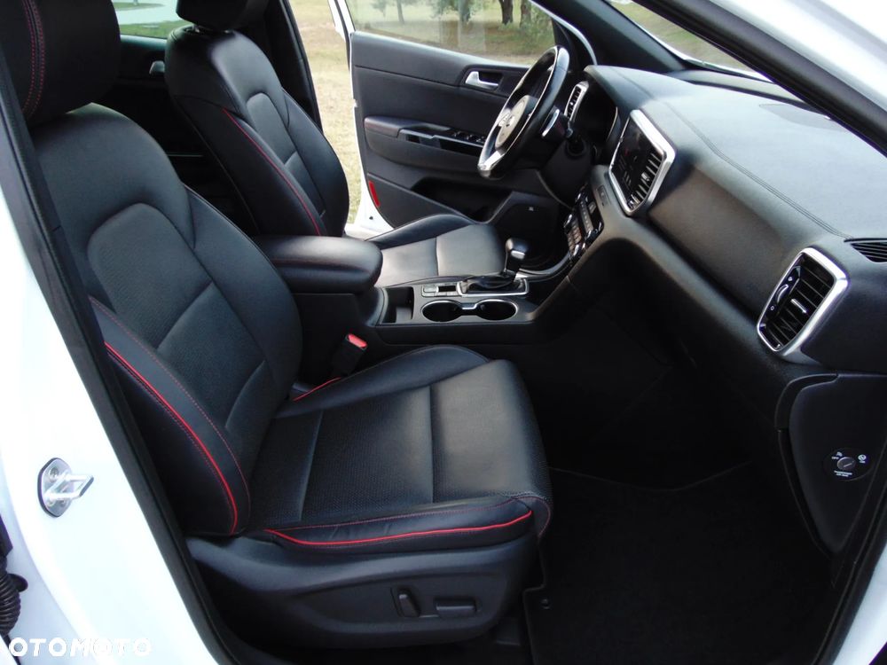 Kia Sportage 1.6 T-GDI AWD DCT GT LINE - 9