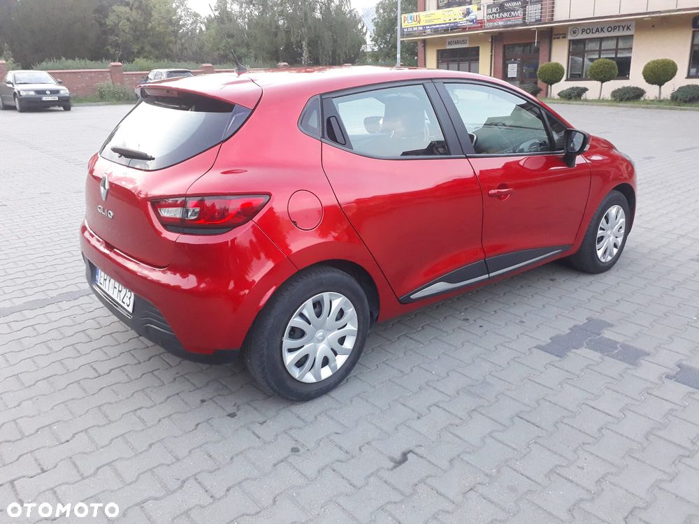 Renault Clio 1.2 16V Life - 5