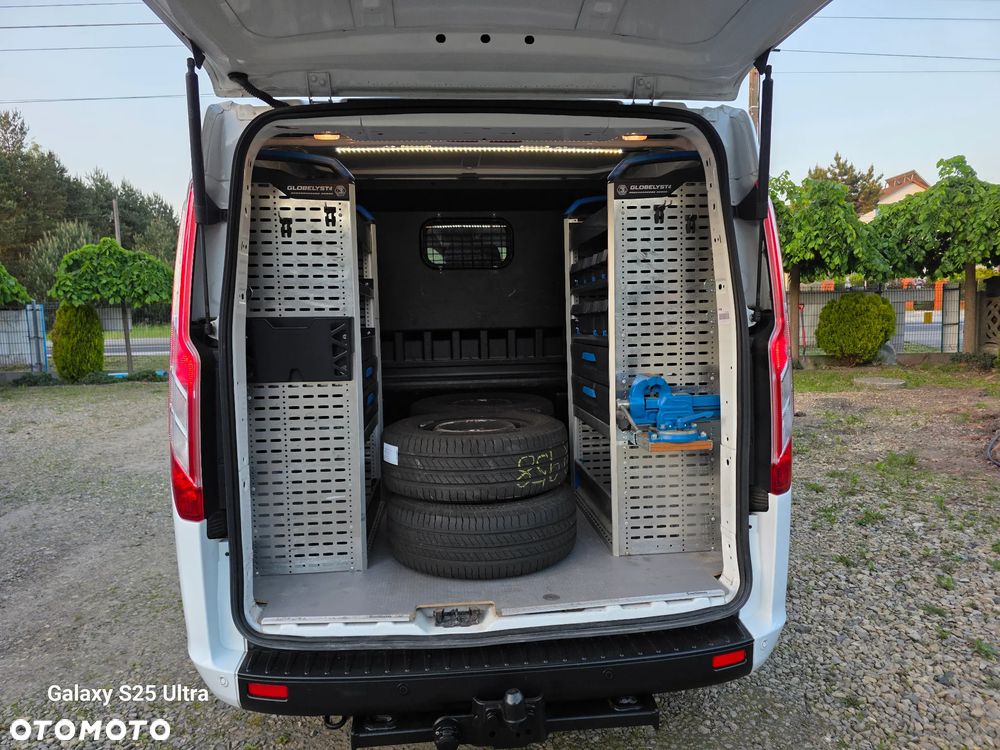 Ford Transit Custom - 14
