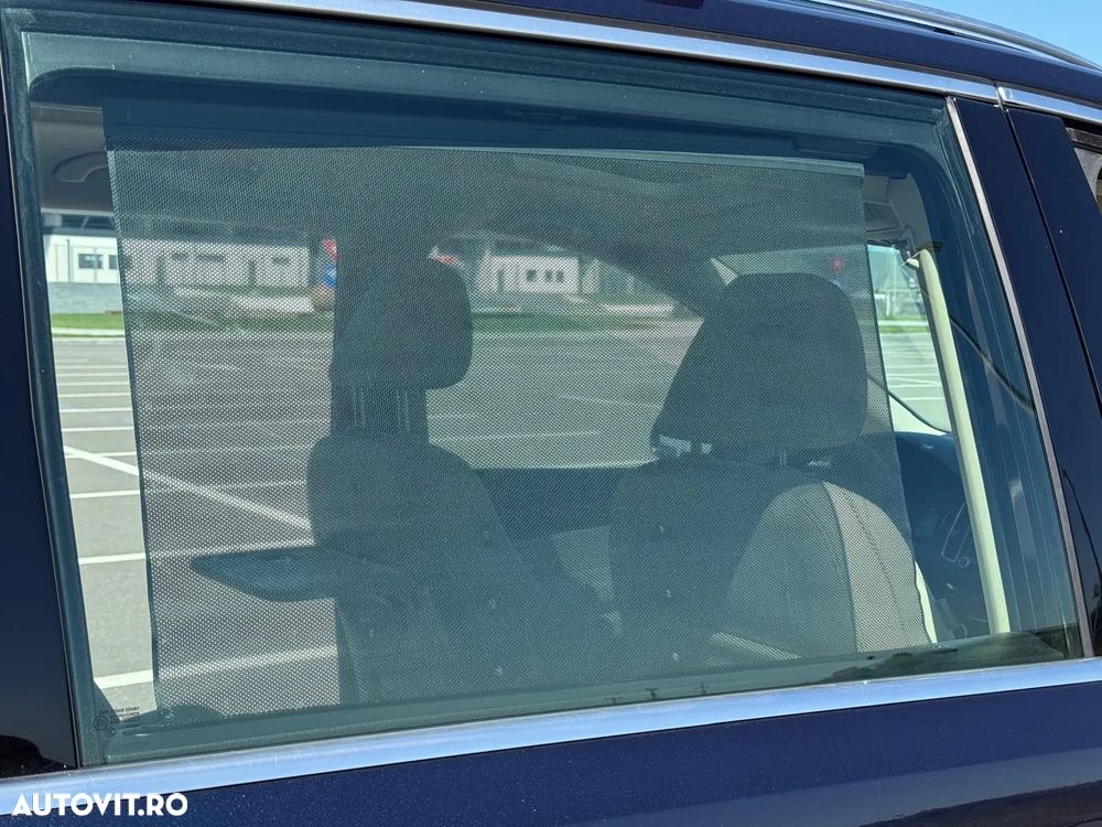 Volkswagen Sharan 2.0 TDI Blue Motion Highline - 4