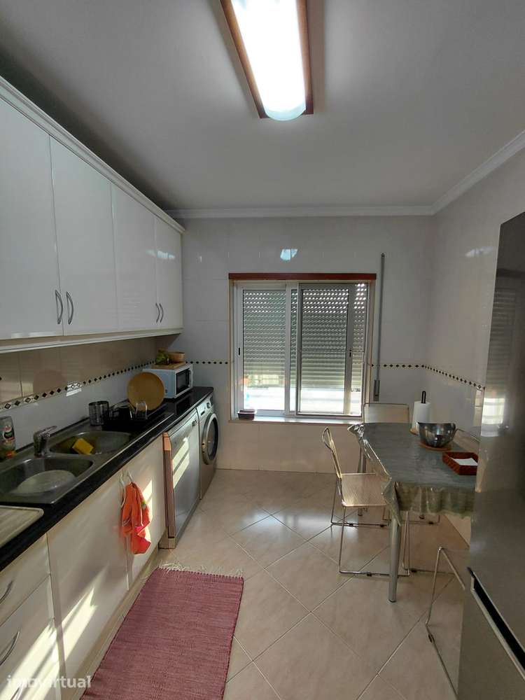 T1 em Montenegro com Lugar de Parqueamento - Grande imagem: 4/15