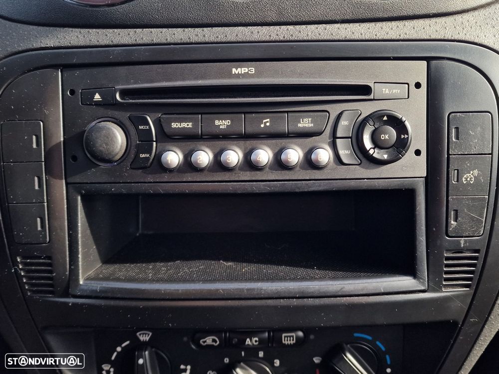 Citroën C2 1.4 HDi VTR - 14