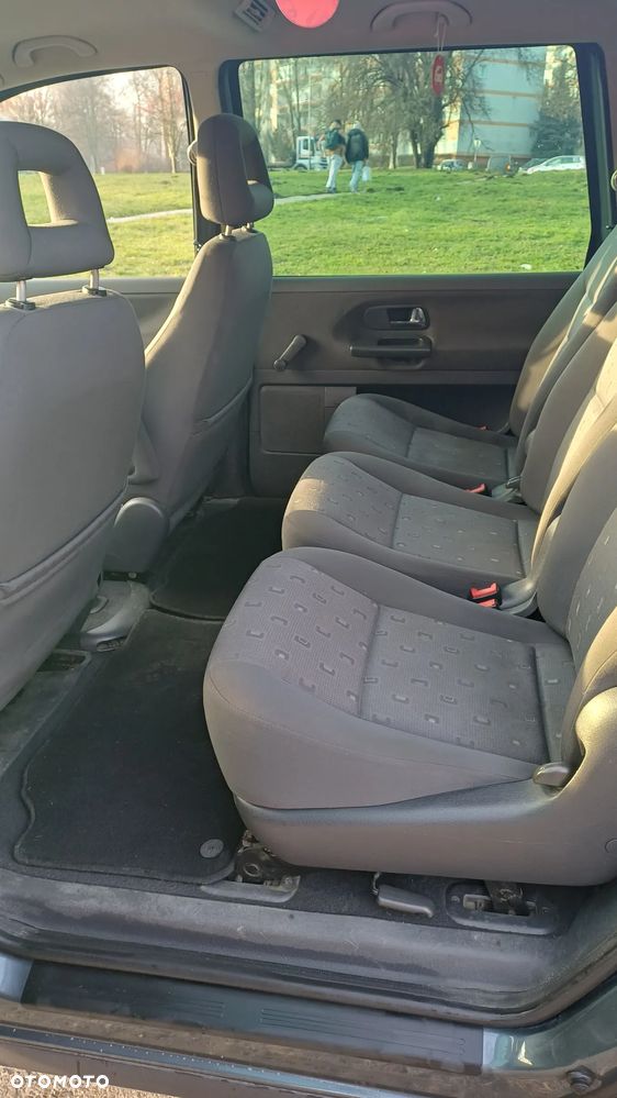 Volkswagen Sharan 1.9 TDI Comfortline - 8