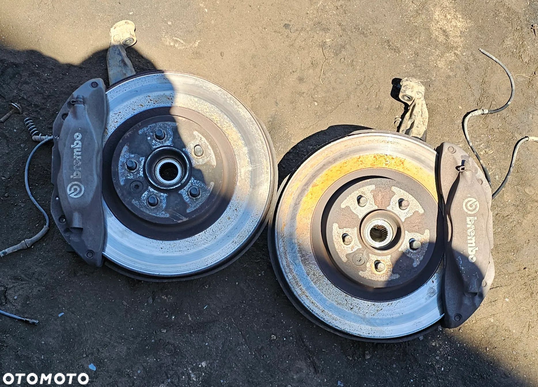 Zwrotnica piasta przednia przód Range Rover L320 Land Rover 3.6 TD V8 500120 - 1
