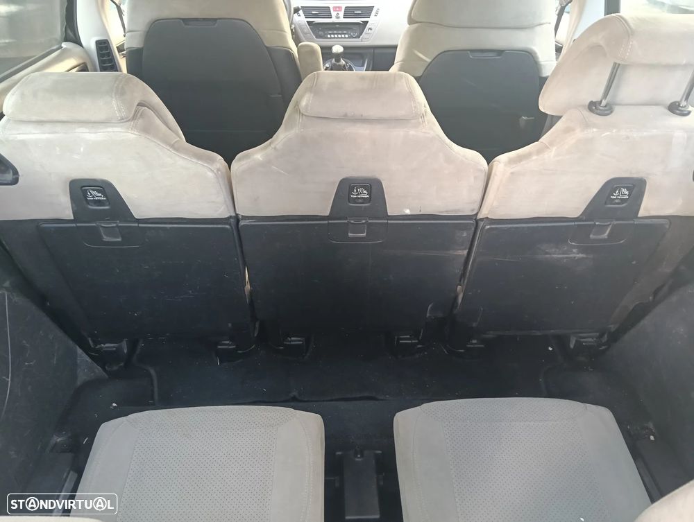 Citroën C4 Grand Picasso 1.6 HDi Exclusive - 30