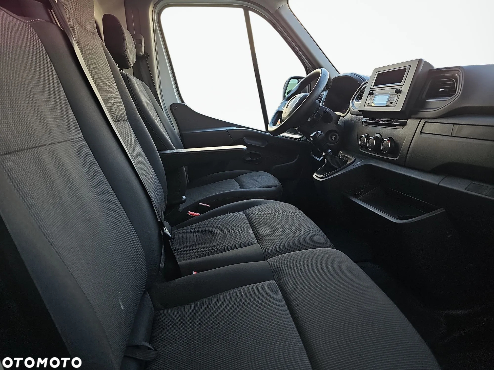 Renault Master - 13
