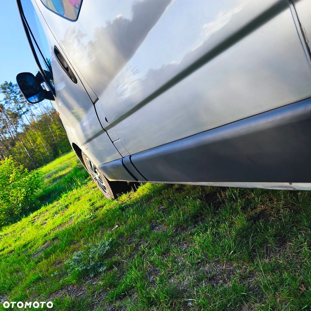 Opel Vivaro L2H1 2.9t - 15