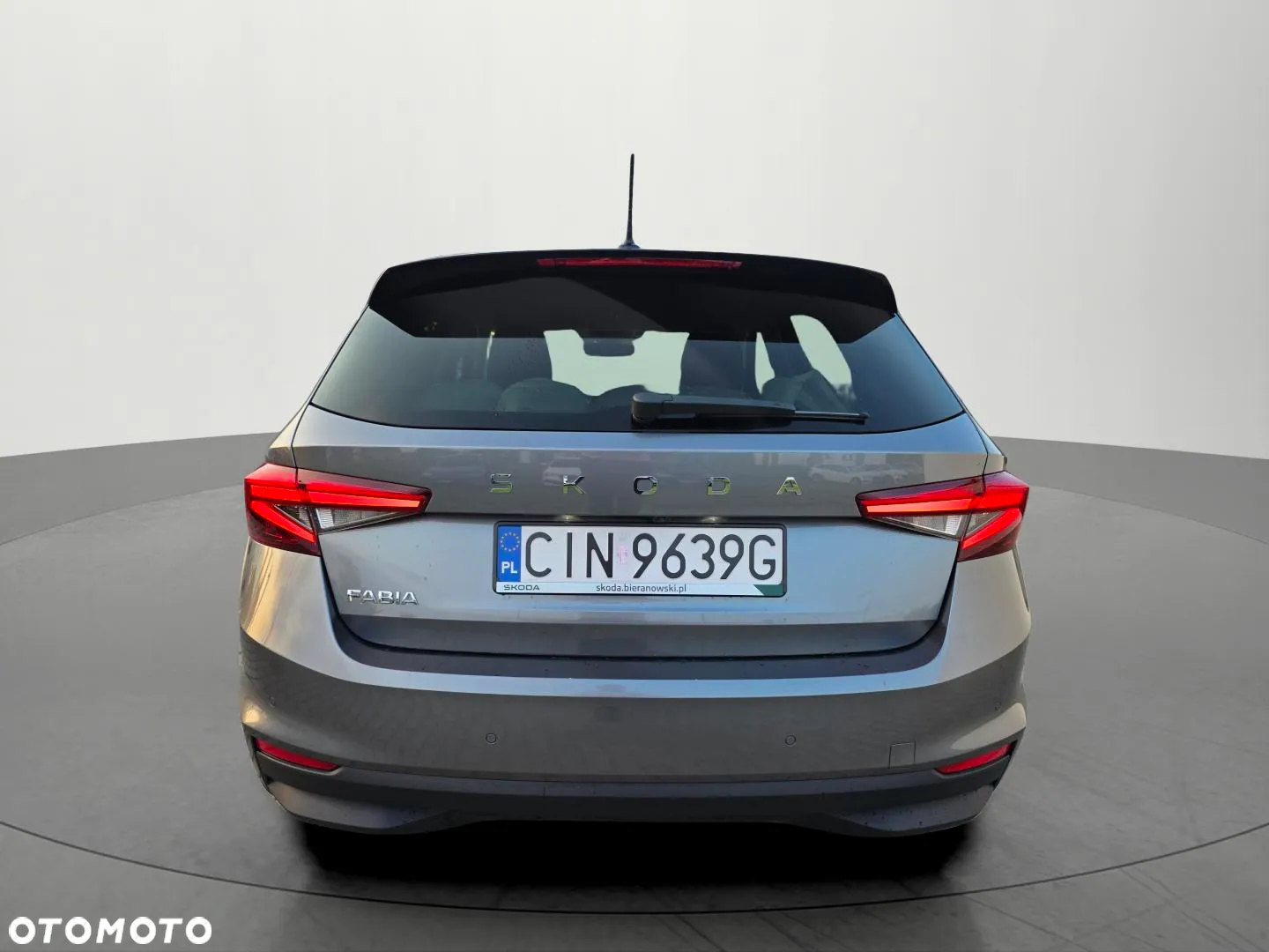Skoda Fabia 1.0 Selection - 6