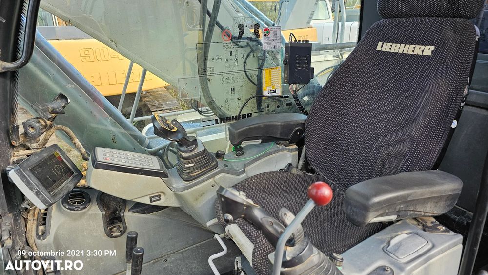 Excavator pe senile Liebherr R924, R 924 - 6