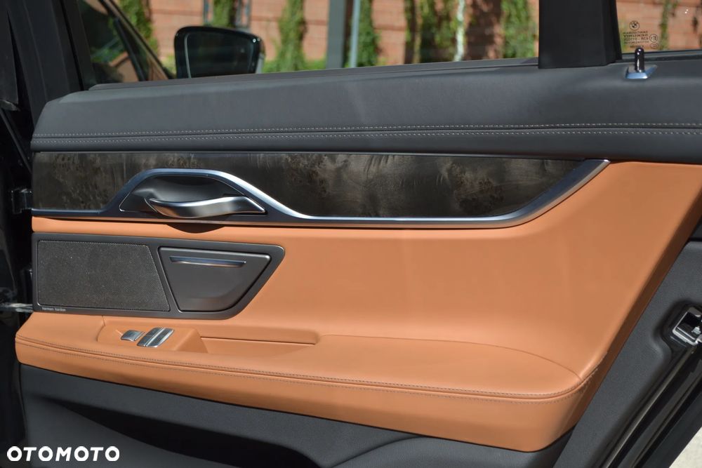 BMW Seria 7 730d xDrive - 10