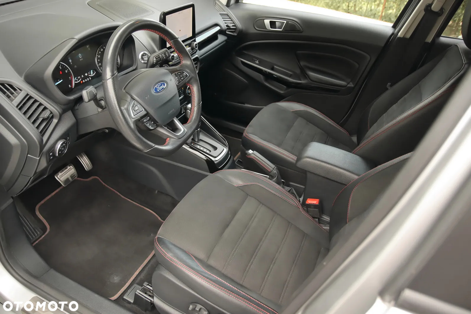 Ford EcoSport 1.0 EcoBoost ST-LINE - 17