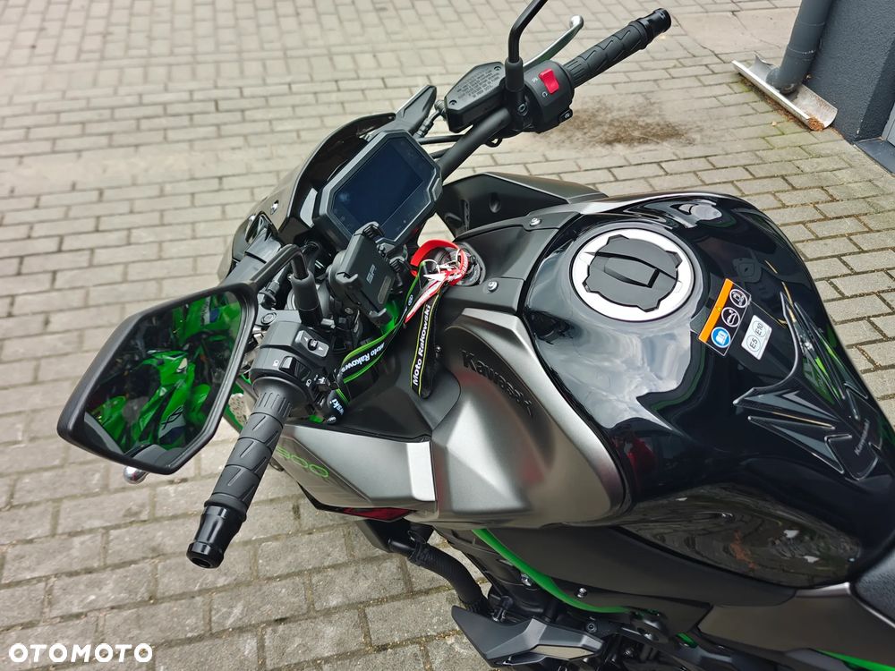 Kawasaki Z 900 - 8