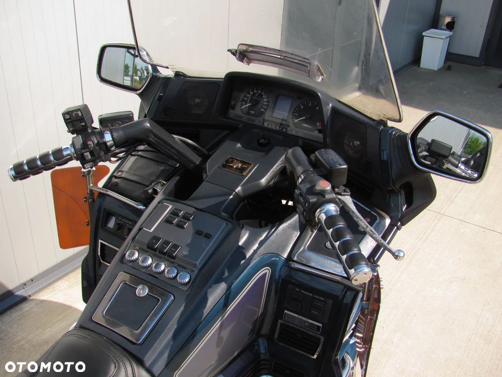 Honda GL - 4