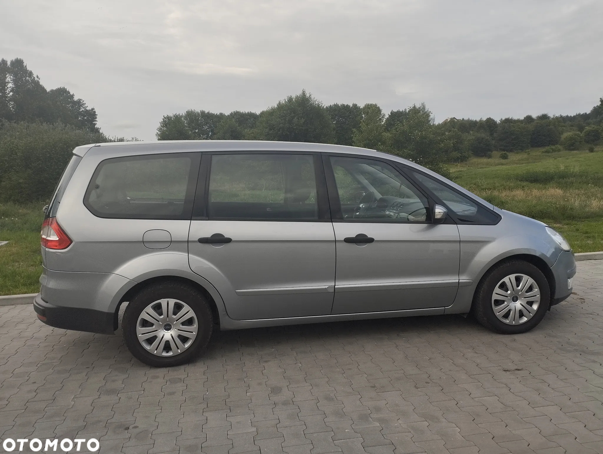 Ford Galaxy 2.0 Ambiente - 18
