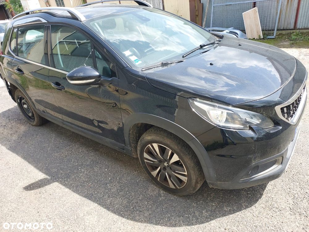 Peugeot 2008 PureTech 110 Stop&Start EAT6 GT-Line Edition - 4