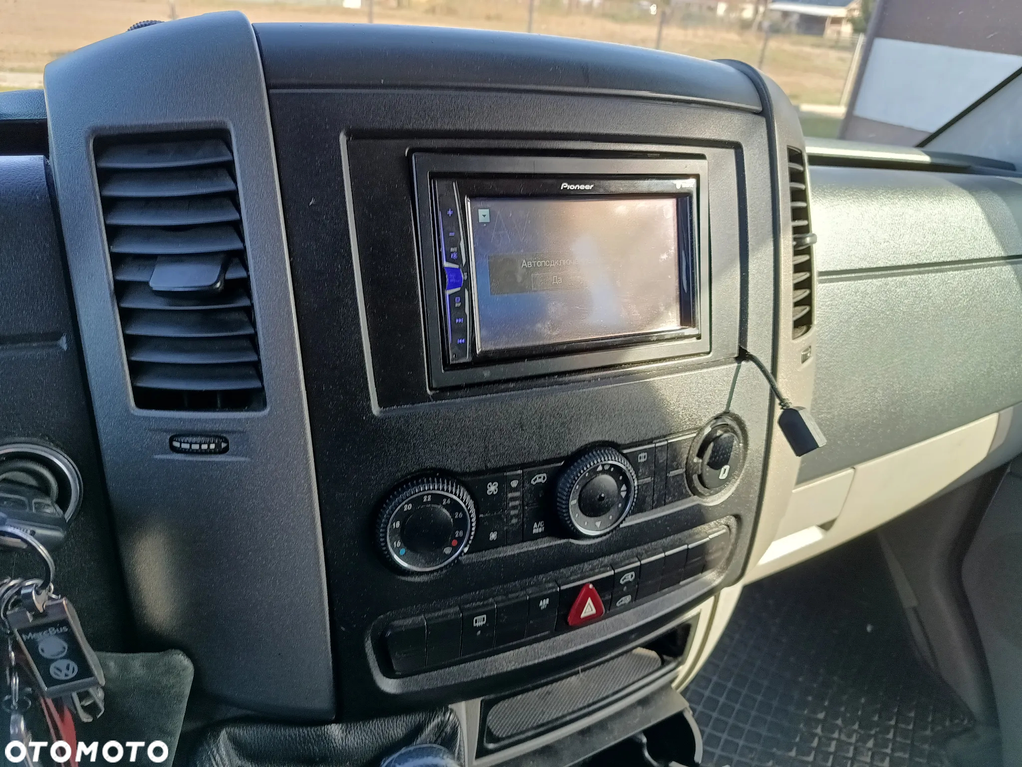 Mercedes-Benz Sprinter - 3