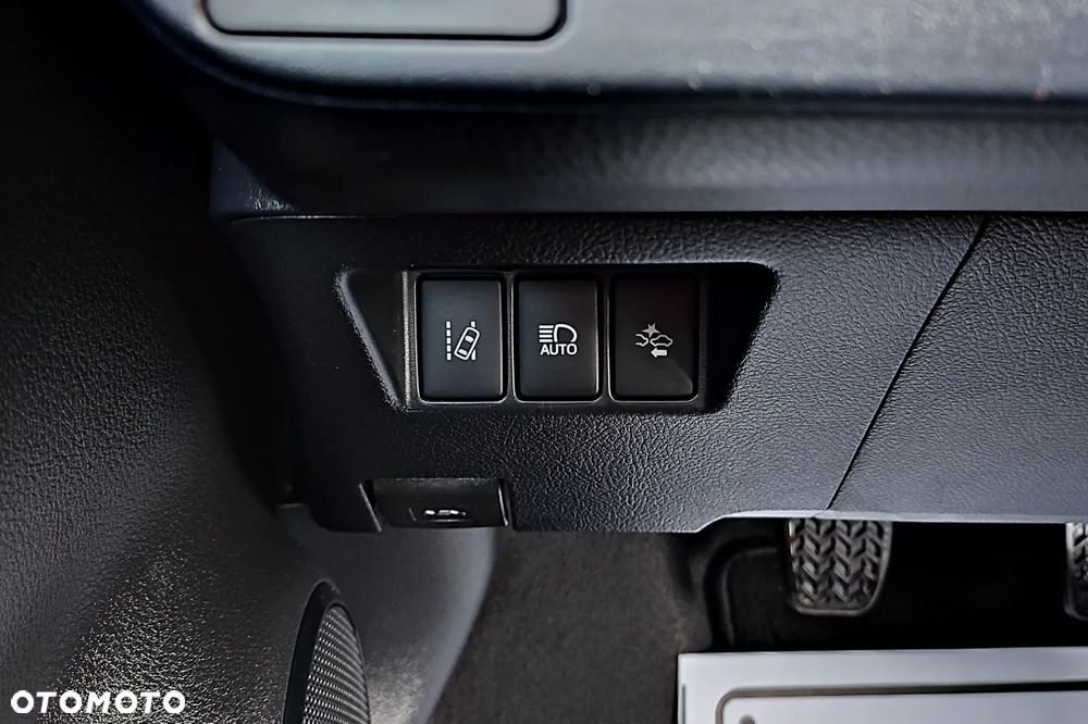 Toyota Yaris 1.0 Premium - 15