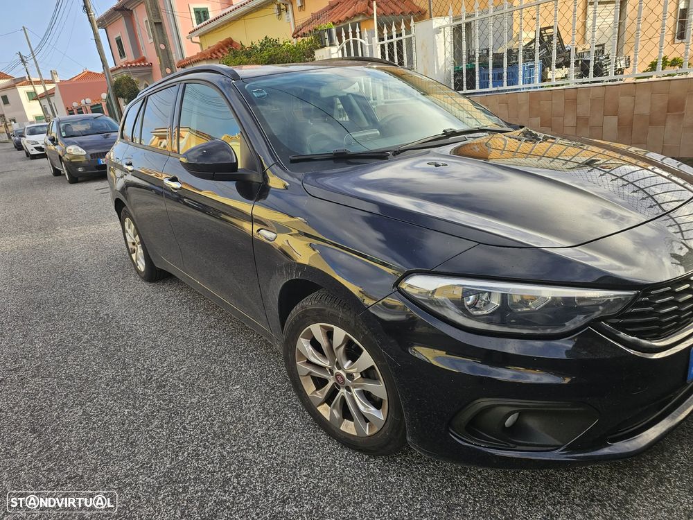 Fiat Tipo Station Wagon 1.3 M-Jet Lounge Tech - 1