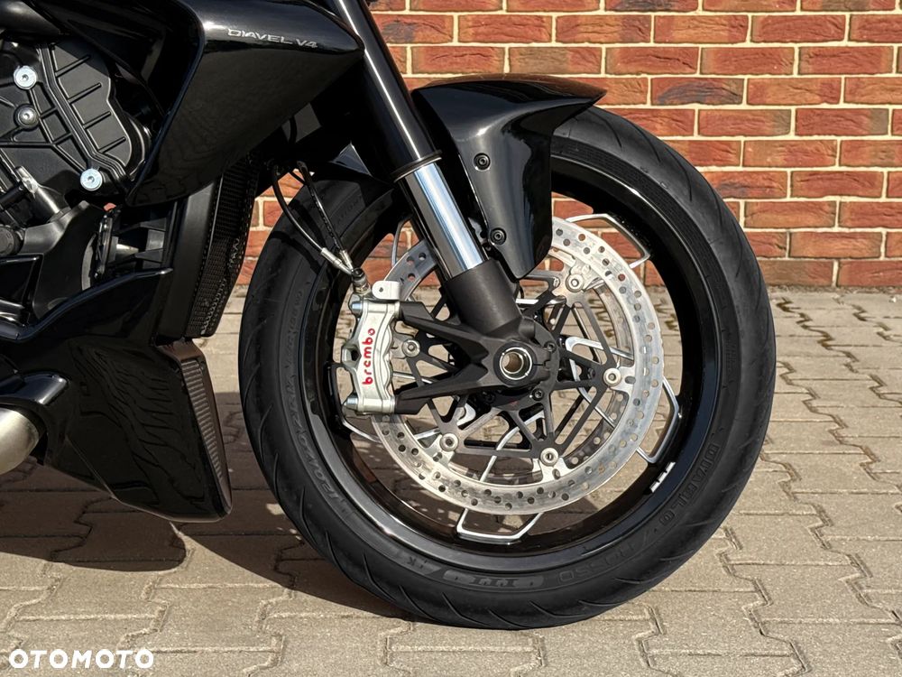 Ducati Diavel - 7