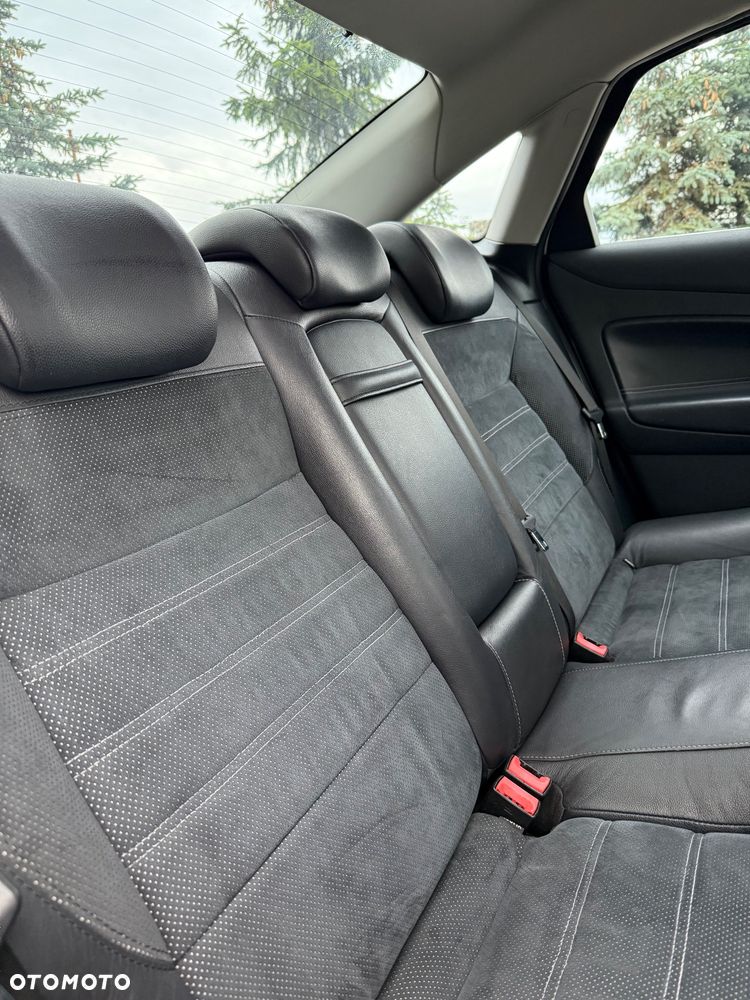 Ford Mondeo 2.0 Titanium - 18
