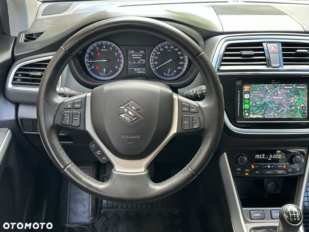 Suzuki SX4 S-Cross - 11