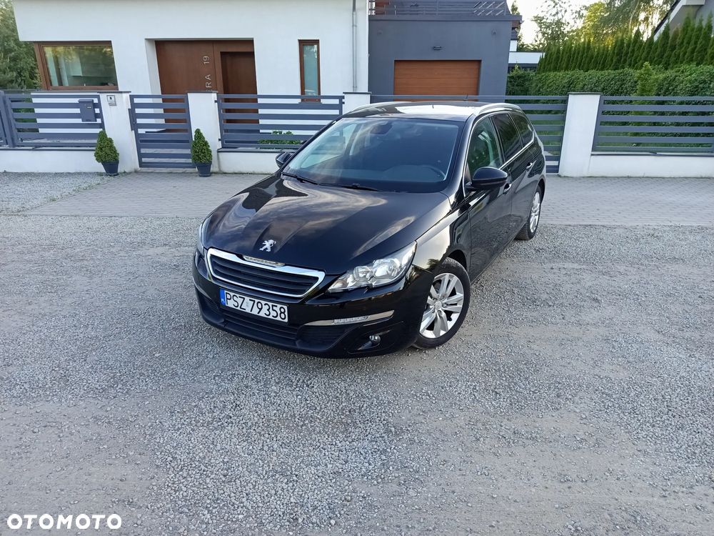 Peugeot 308 - 1