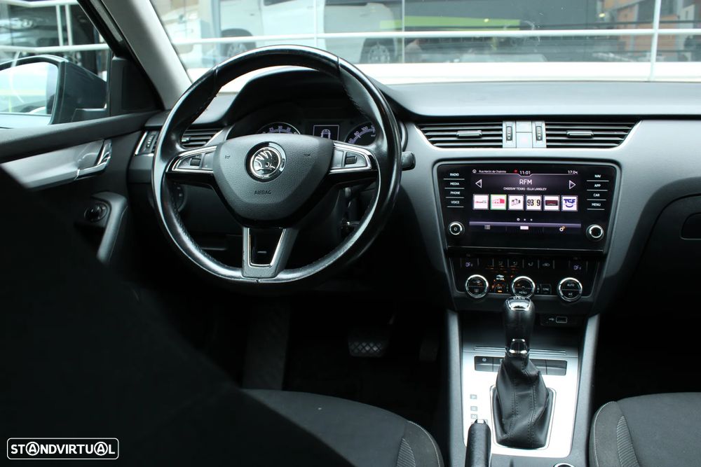 Skoda Octavia Break 1.6 TDi Ambition DSG - 5