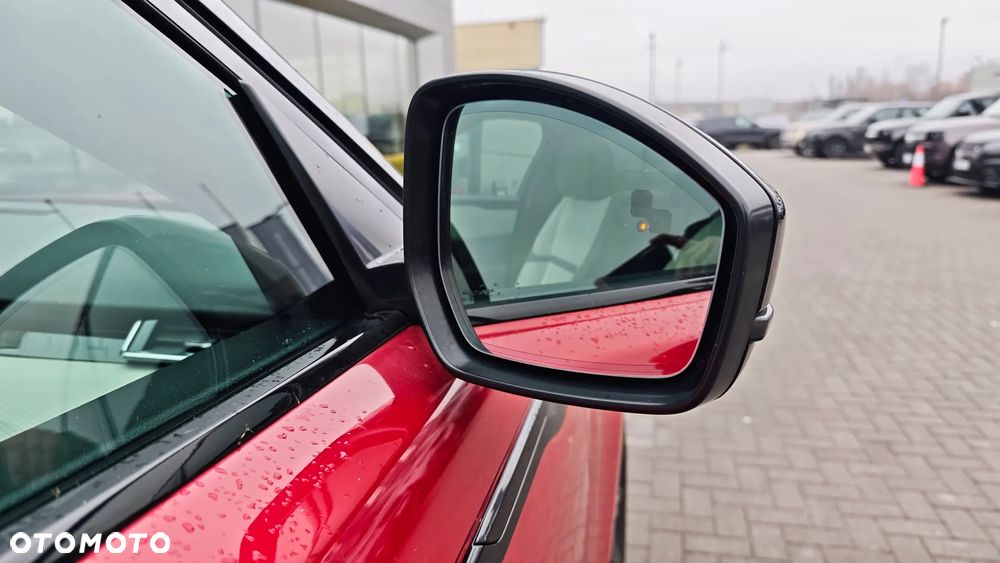 Land Rover Range Rover Velar 2.0 SD4 R-Dynamic HSE - 35