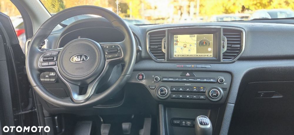 Kia Sportage 1.7 CRDI 2WD Dream-Team Edition - 27