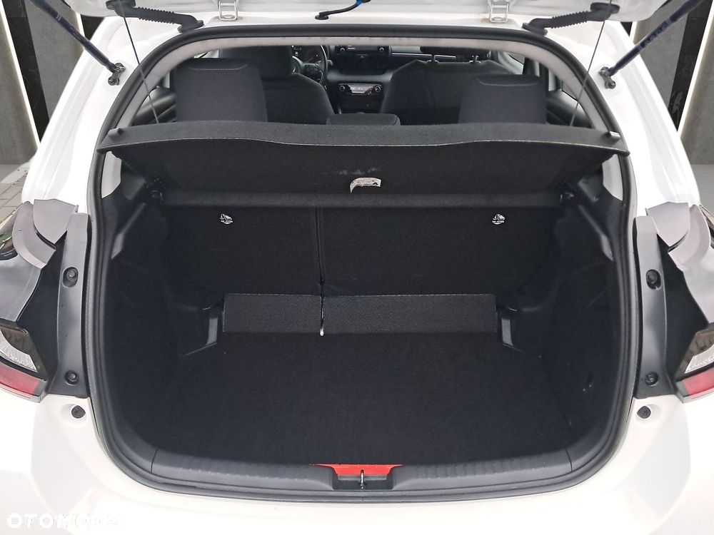 Toyota Yaris Hybrid 1.5 Comfort - 19