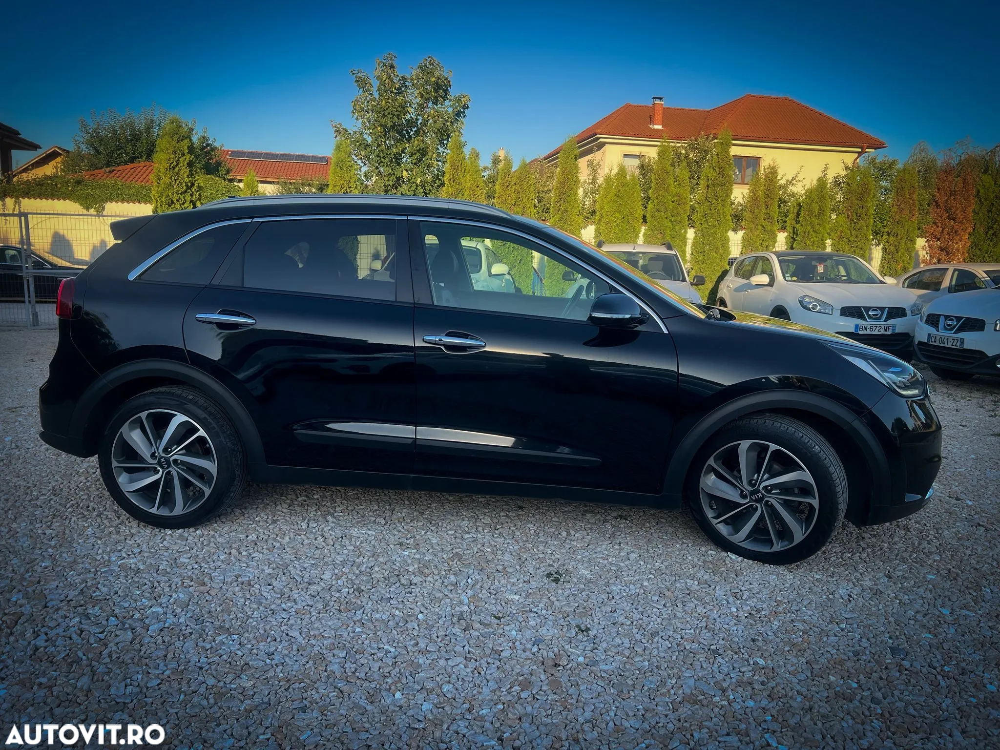 Kia Niro 1.6 GDI HEV 2WD OPF Aut. Edition 7 - 3