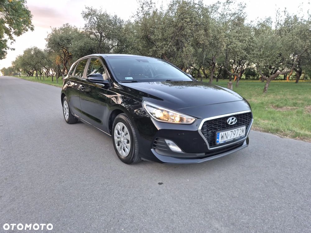 Hyundai i30 1.4 Classic + - 23