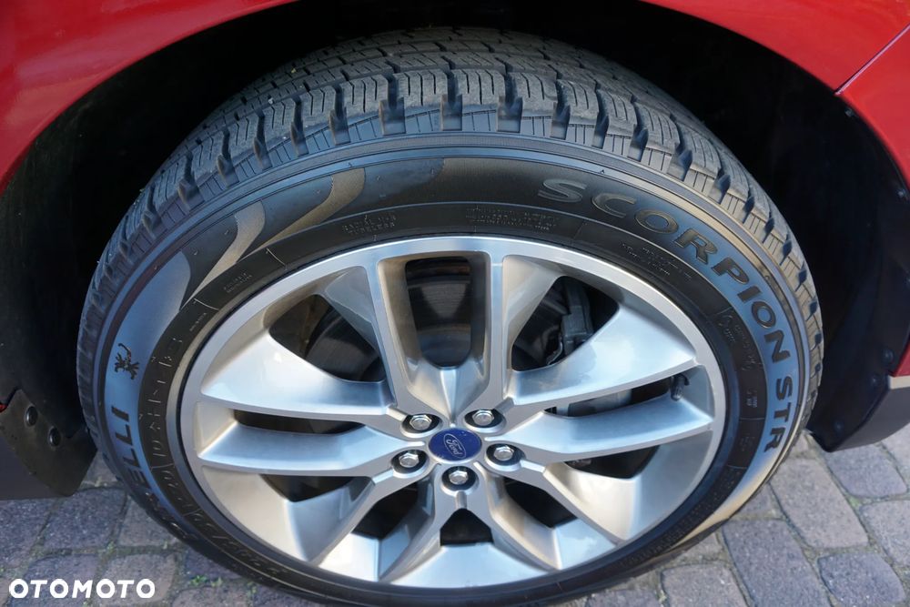Ford Edge - 34