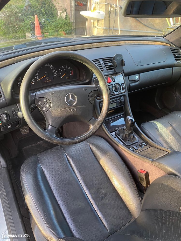 Mercedes-Benz CLK 200 Kompressor Avantgarde - 4