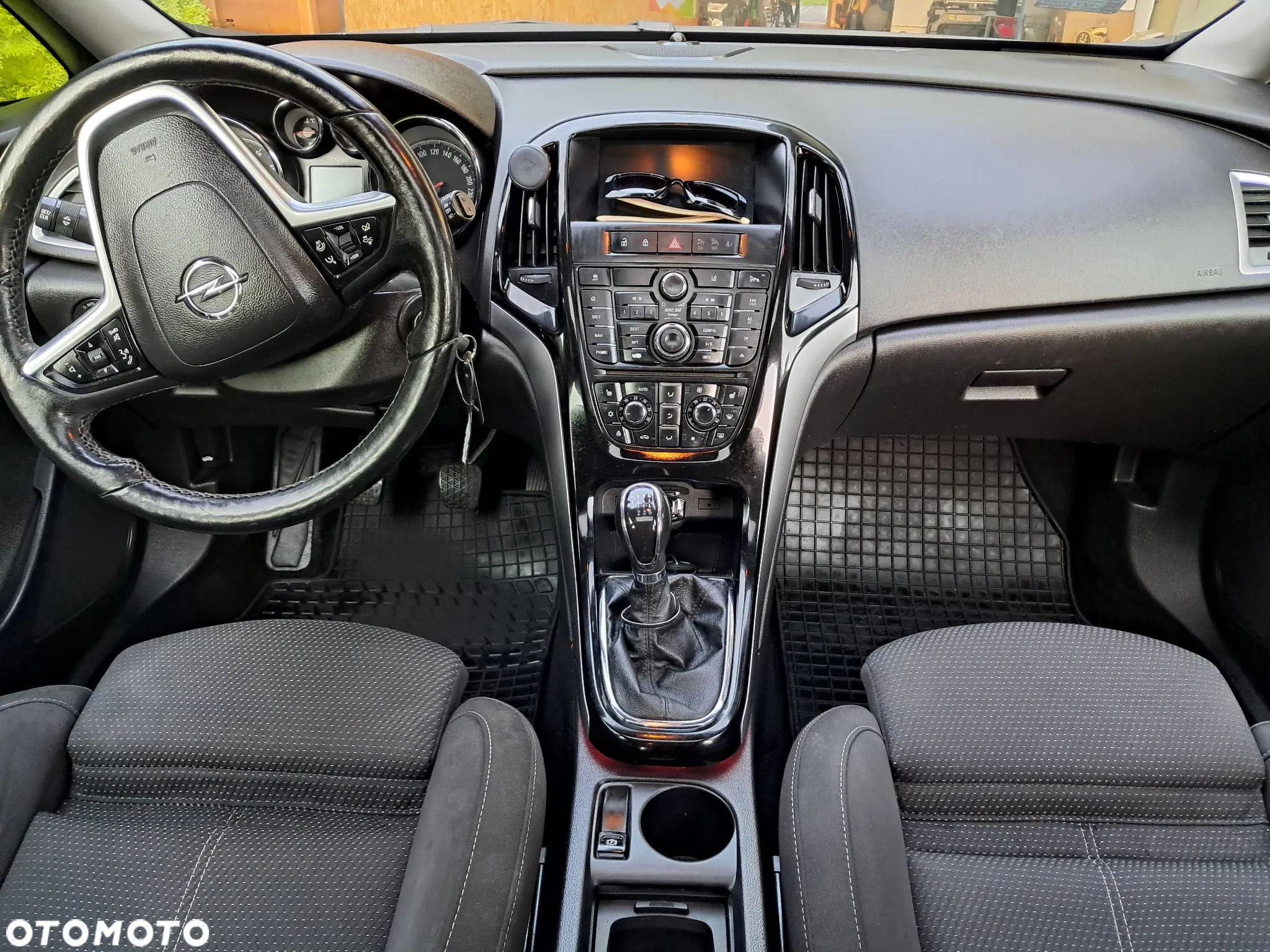Opel Astra IV 1.4 T Sport - 11