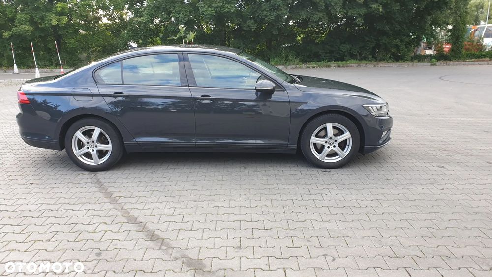Volkswagen Passat 1.5 TSI EVO Business - 4
