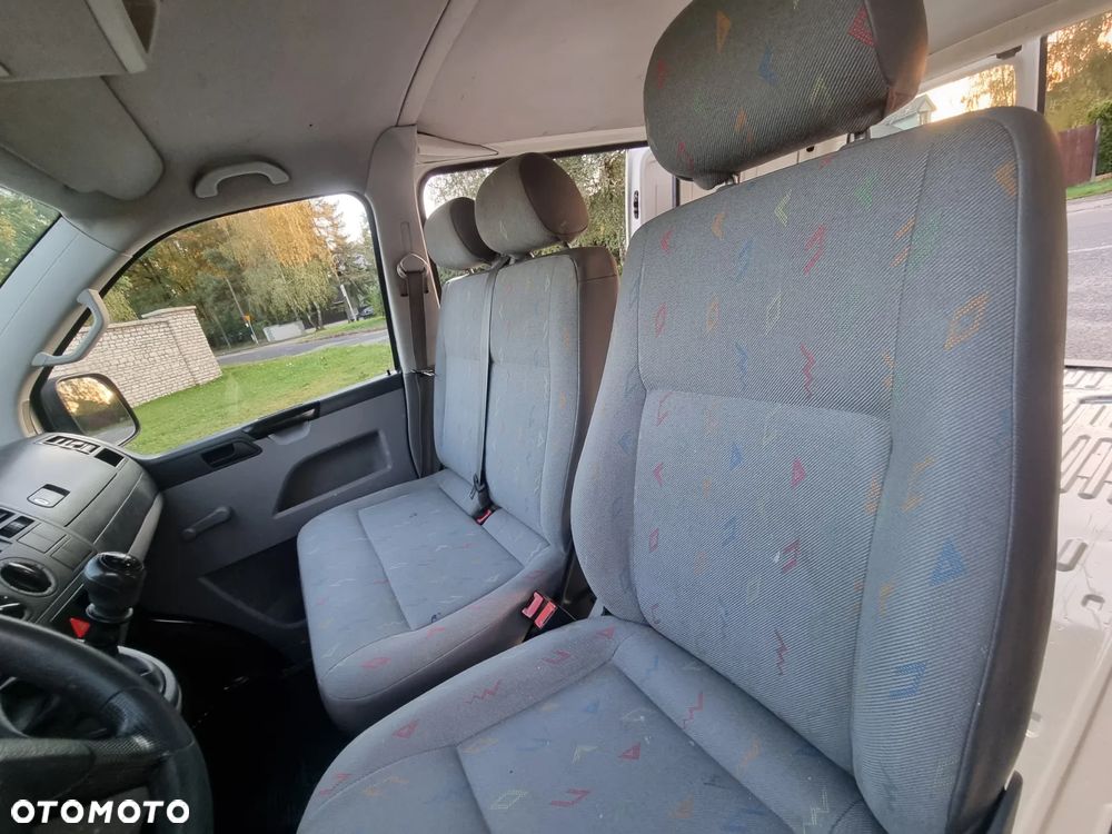 Volkswagen T5 - 25