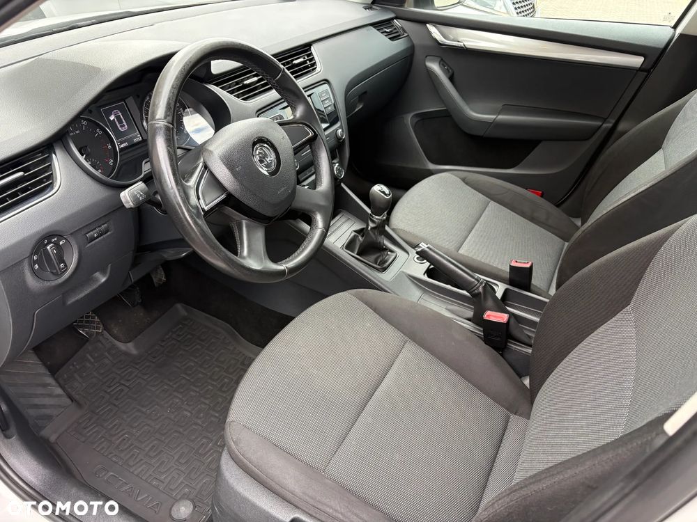 Skoda Octavia 1.2 TSI Active - 15