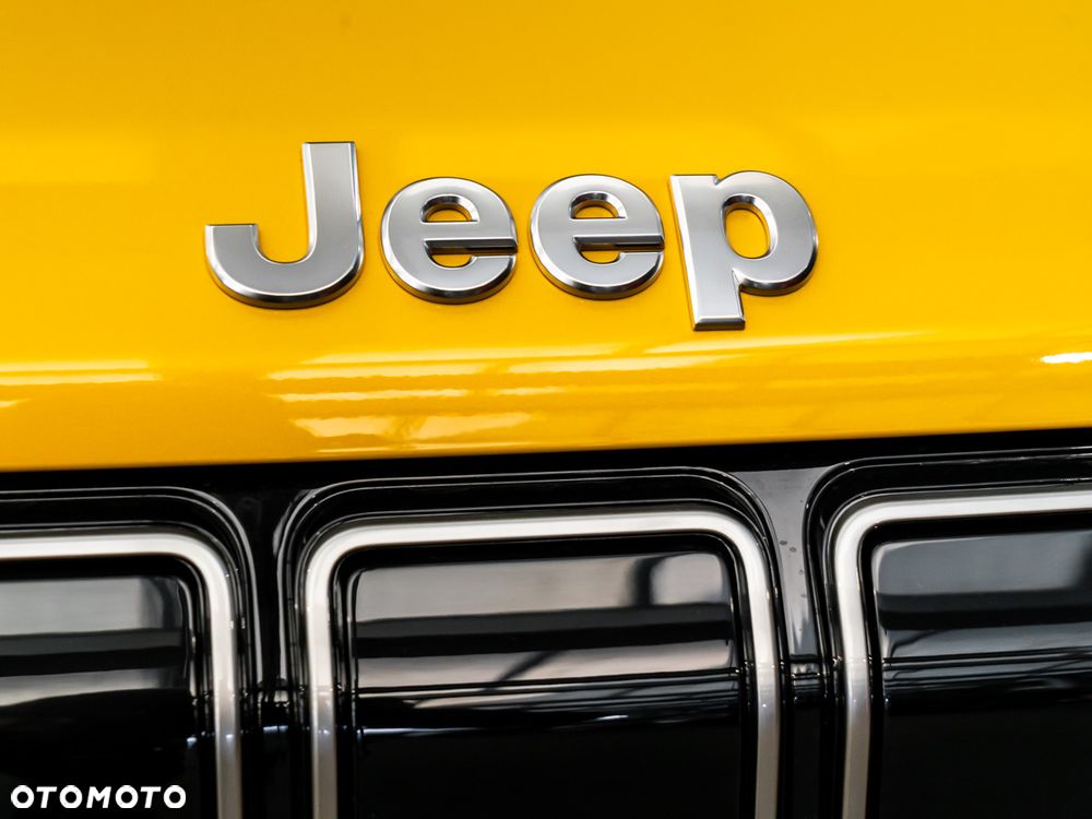 Jeep Avenger 1.2 T3 mHEV Summit FWD eDCT6 - 14