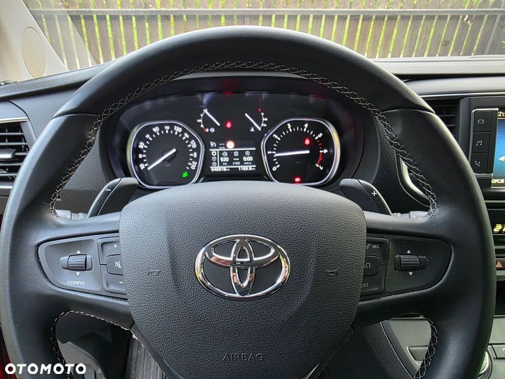 Toyota Proace Verso 2.0 D4-D Long VIP - 17