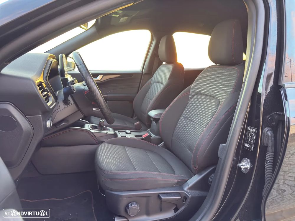 Ford Kuga 1.5 EcoBoost ST-Line - 11