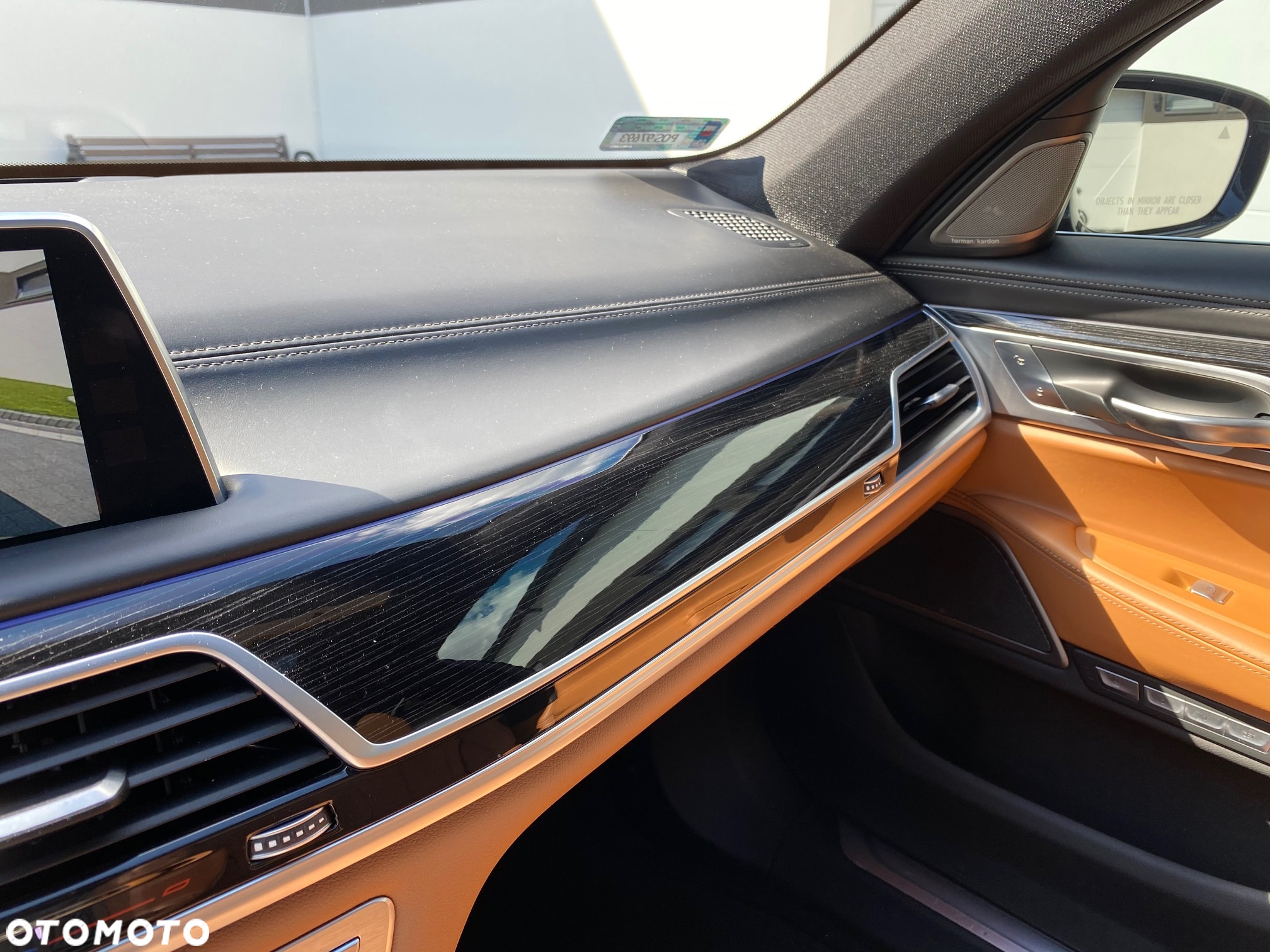 BMW Seria 7 750Li xDrive - 33
